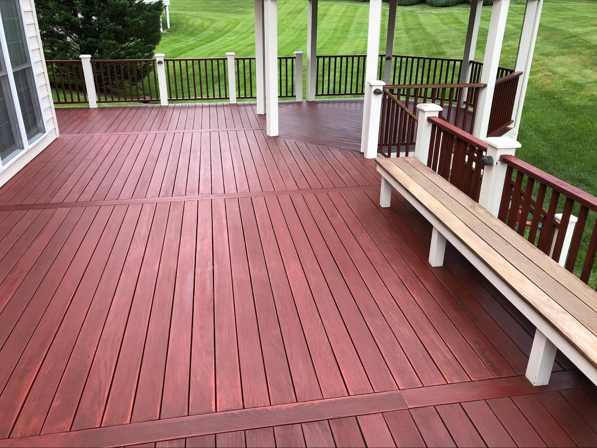 Deck Staining & Sealing